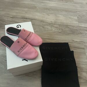 Givenchy Baby Pink Leather Bedford Slide Mules